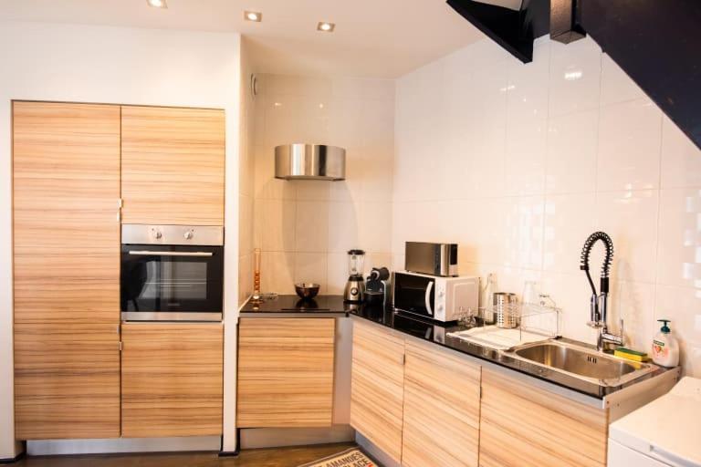 Maison Triplex Jj - Ecrin Verdoyant Au Coeur De Apartment *