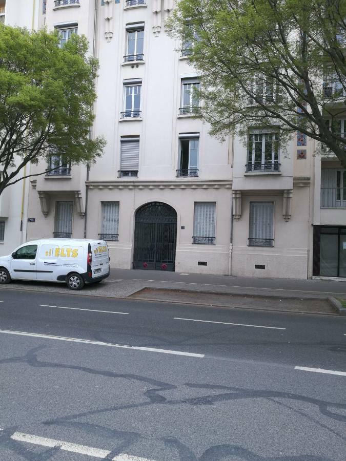 Maison Triplex Jj - Ecrin Verdoyant Au Coeur De Apartment *